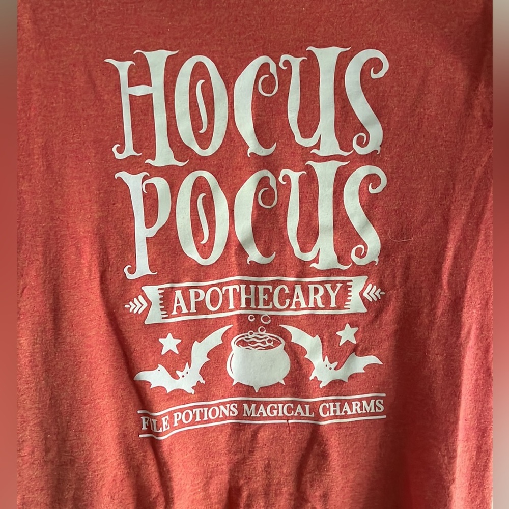 Hocus pocus tee - Picture 2 of 4